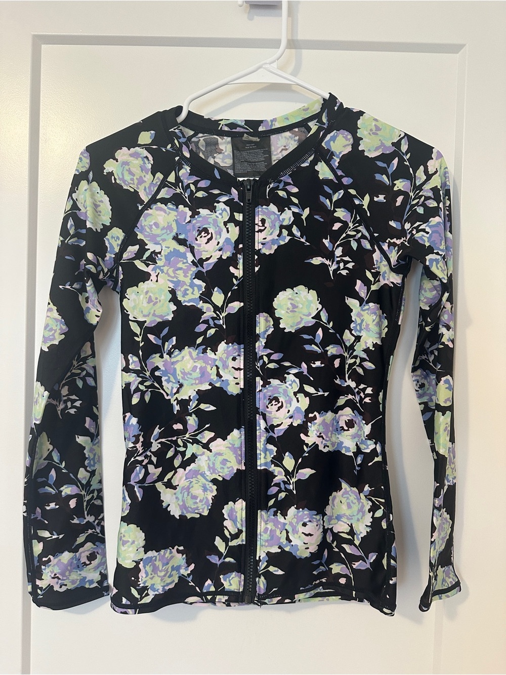 Volcom Black Floral Zip-Front Swim Coverup Rash guard Size Small Women’s